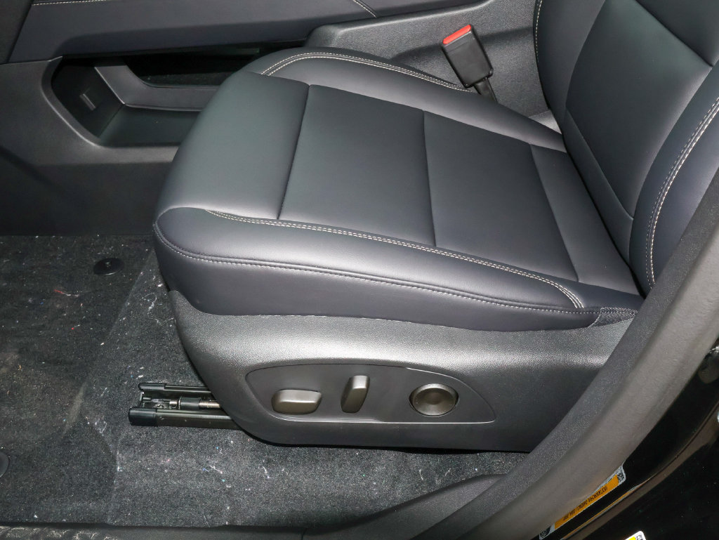 New 2027 GMC Acadia Elevation w/ Black Edition FWD image 9