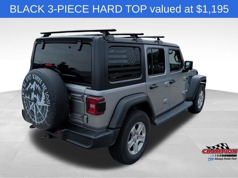 Used 2018 Jeep Wrangler Unlimited Sport S AWD/4WD image 6