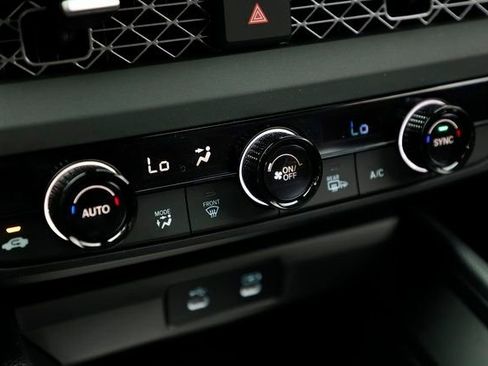 Used 2025 Honda Accord SE image 37