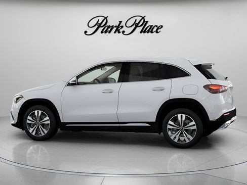 Certified 2026 Mercedes-Benz GLA 250 image 9
