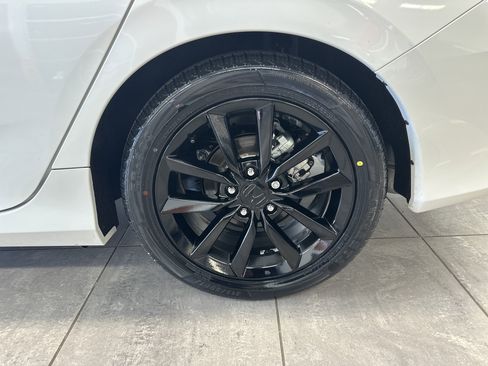 Used 2021 Honda Civic EX-L image 8