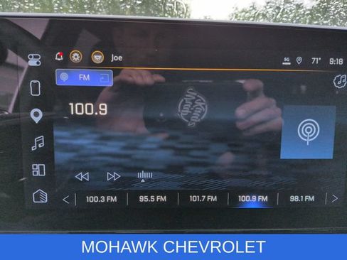 Certified 2025 Chevrolet Equinox LT w/ Safety and Technology Package AWD/4WD image 13