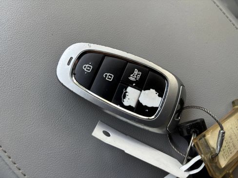 Used 2024 Hyundai Palisade SEL FWD image 28