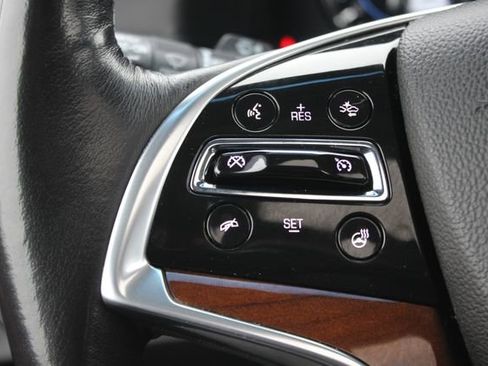 Used 2019 Cadillac Escalade Luxury image 13