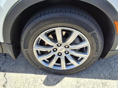 Used 2023 Cadillac XT4 Premium Luxury w/ Cold Weather Package FWD image 7