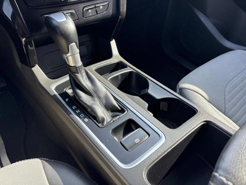 Used 2017 Ford Escape SE w/ Equipment Group 201A image 32