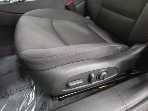 Used 2025 Chevrolet Malibu LT FWD image 29