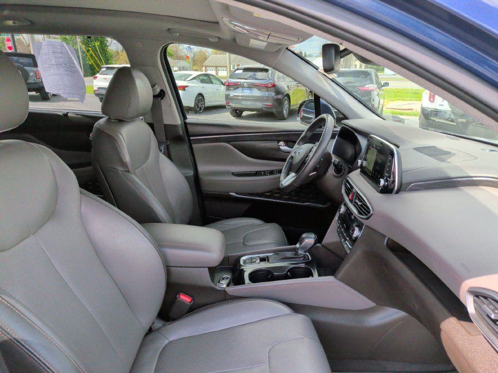Used 2020 Hyundai Santa Fe Limited w/ Cargo Package AWD/4WD image 16