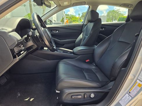Used 2024 Honda Accord EX-L image 12