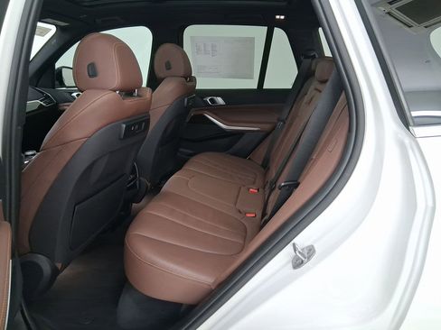 Used 2019 BMW X5 xDrive40i w/ Convenience Package image 13