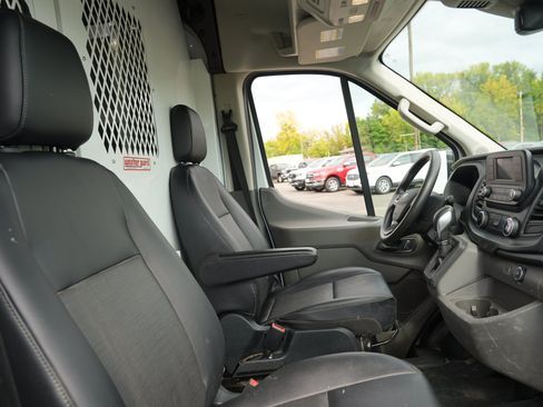 Used 2023 Ford Transit 250 Medium Roof RWD image 26
