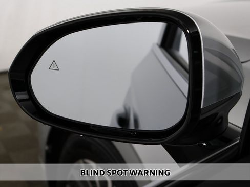 Used 2025 Hyundai Sonata Limited image 10