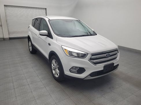 Used 2017 Ford Escape SE FWD image 13