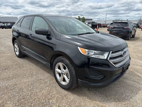Used 2017 Ford Edge SE AWD/4WD image 4