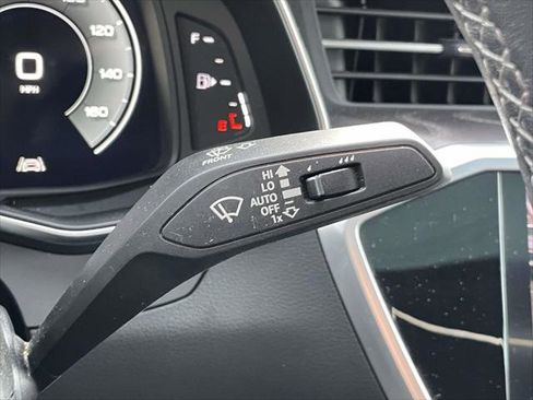 Used 2022 Audi A6 2.0T Premium w/ Convenience Package image 24