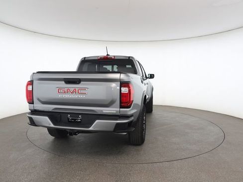 Used 2025 GMC Canyon Elevation w/ Convenience Package AWD/4WD image 16