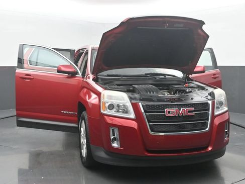 Used 2015 GMC Terrain SLE FWD image 56