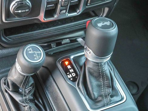 New 2025 Jeep Wrangler Sahara w/ Technology Group image 30