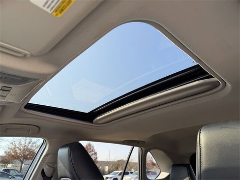 Certified 2021 Toyota RAV4 XLE Premium image 24