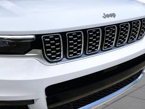 Used 2025 Jeep Grand Cherokee L Summit AWD/4WD image 28