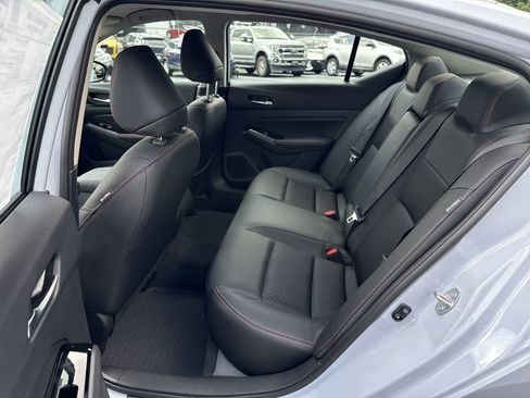New 2025 Nissan Altima 2.5 SR image 16