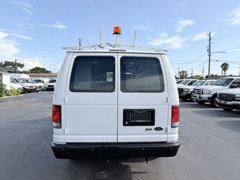 Used 2014 Ford E-150 and Econoline 150 RWD image 5