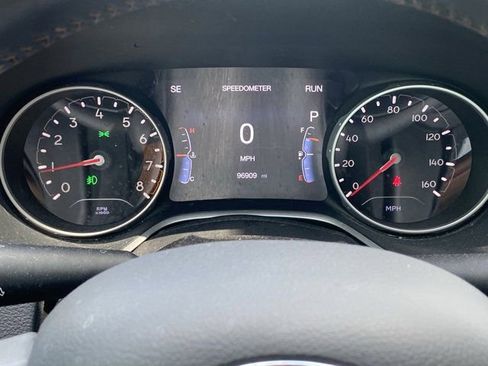 Used 2018 Jeep Compass Latitude w/ Popular Equipment Group AWD/4WD image 20