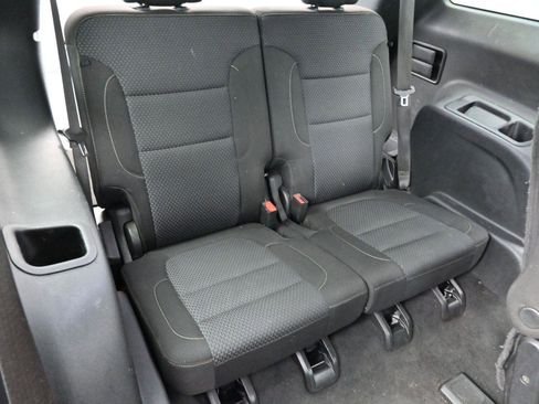 Used 2021 GMC Acadia SLE w/ Elevation Edition FWD image 30