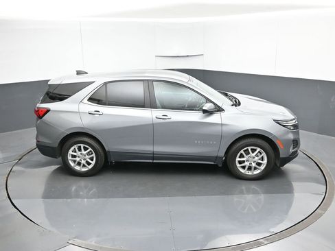 Used 2023 Chevrolet Equinox LT image 49