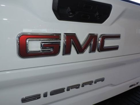 Certified 2024 GMC Sierra 2500 SLT w/ SLT Convenience Package image 20