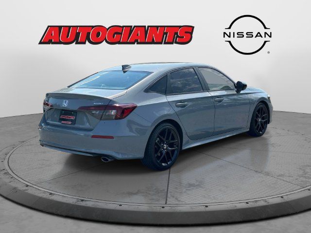 Used 2025 Honda Civic Sport image 4
