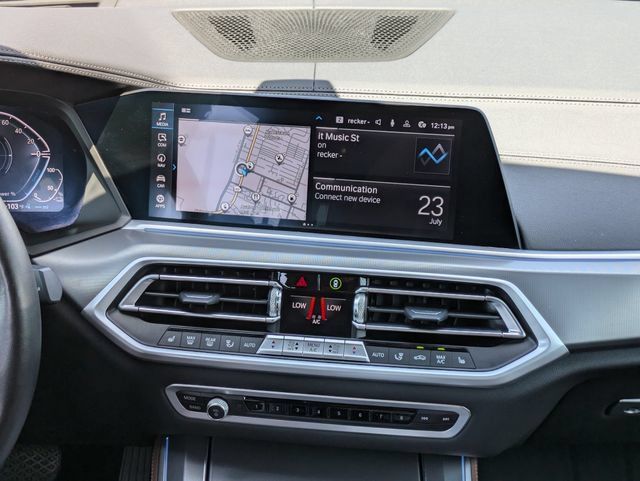 Used 2021 BMW X5 xDrive45e w/ Premium Package 2 AWD/4WD image 19