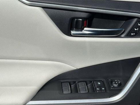 New 2025 Toyota RAV4 XLE Premium image 19