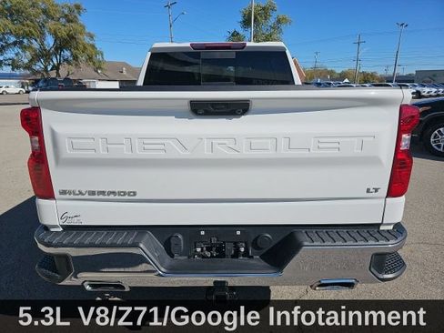 Used 2022 Chevrolet Silverado 1500 LT AWD/4WD image 6