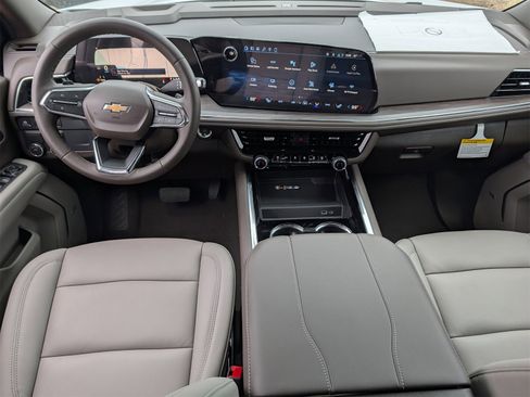 New 2026 Chevrolet Suburban LT w/ Comfort Package image 7