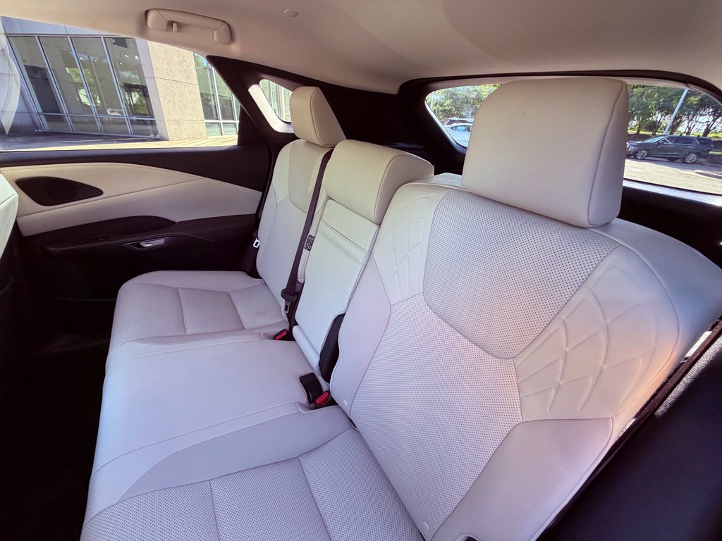 Used 2023 Lexus RX 350 Premium w/ Cold Area Package FWD image 16