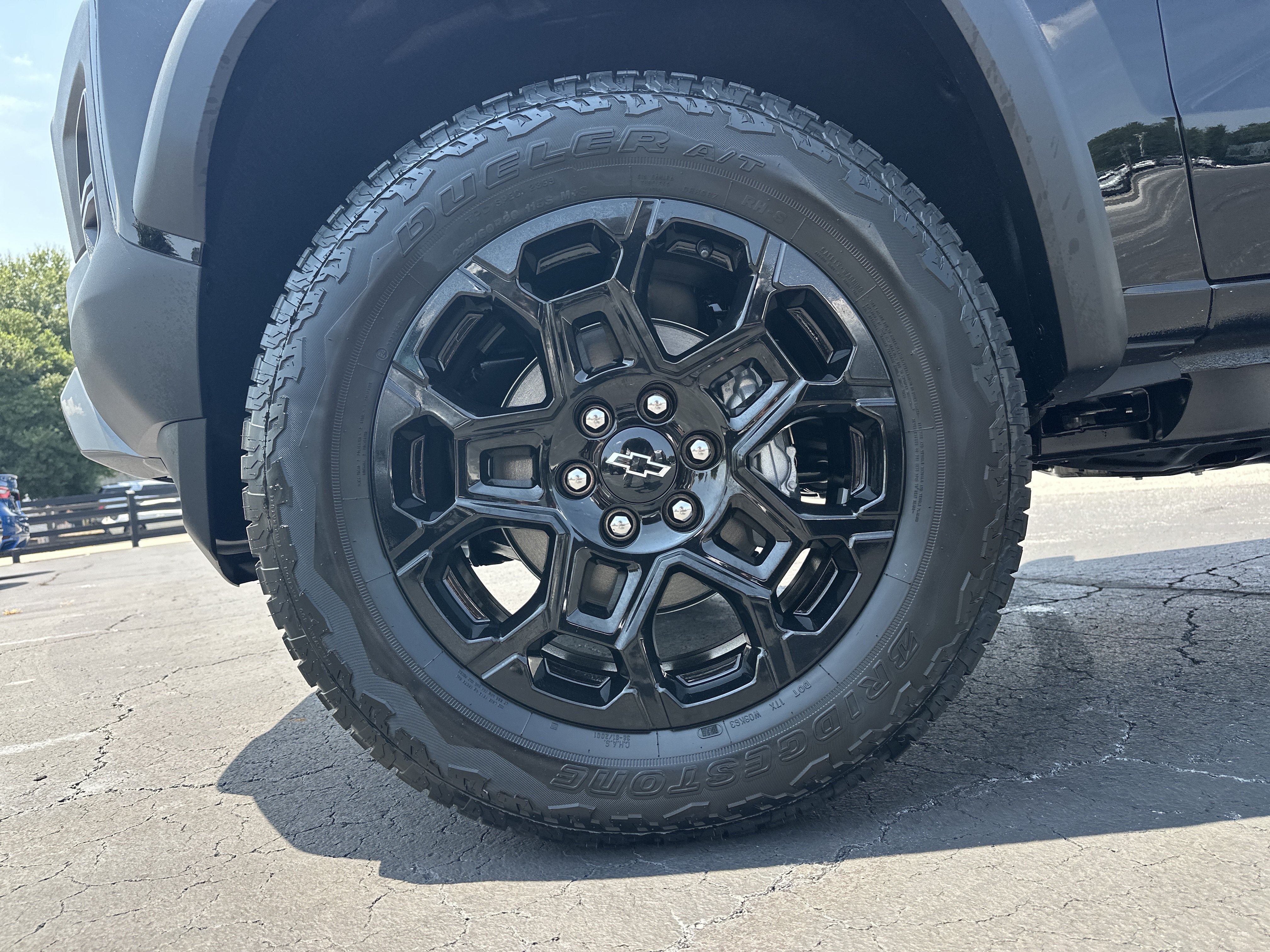 New 2026 Chevrolet Colorado Trail Boss AWD/4WD image 13
