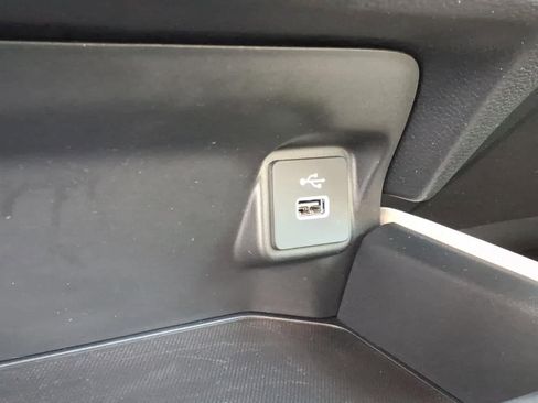 Certified 2023 Honda HR-V LX image 23