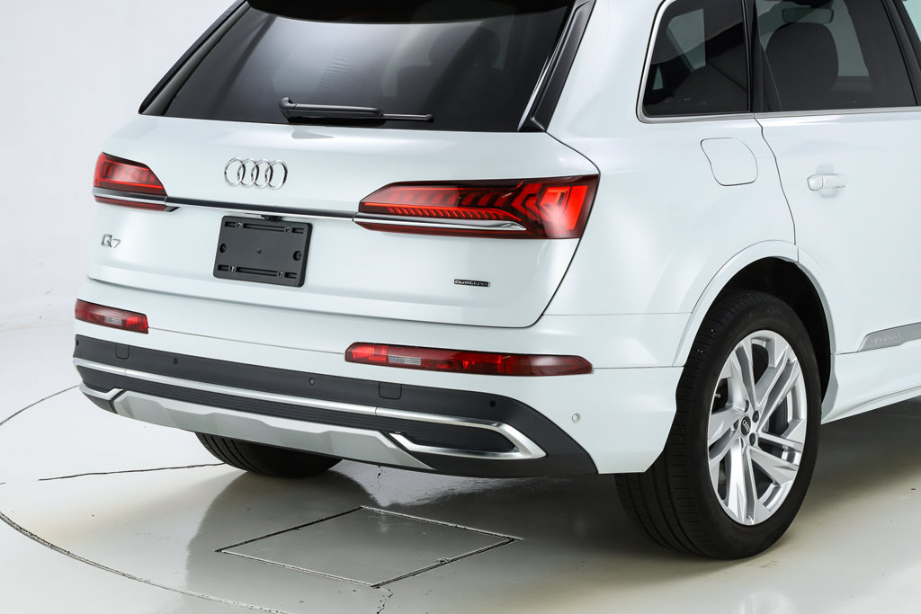 Used 2023 Audi Q7 3.0T Premium Plus AWD/4WD image 18