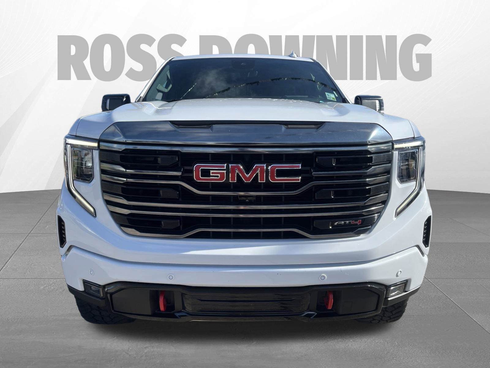 Used 2024 GMC Sierra 1500 AT4 w/ Technology Package AWD/4WD image 2