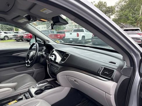 Used 2021 Honda Pilot Special Edition image 10