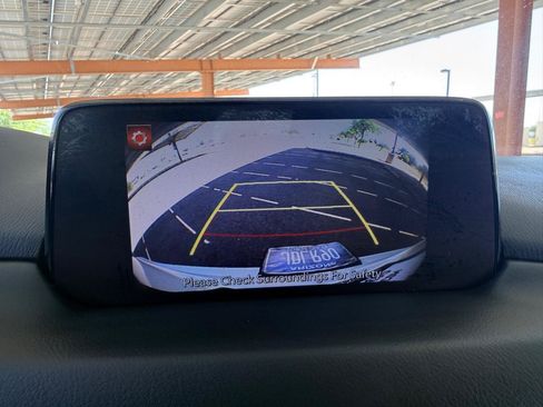 Used 2019 MAZDA CX-5 Touring FWD image 19
