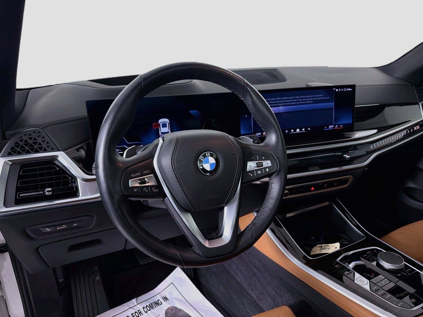Used 2025 BMW X5 sDrive40i w/ Climate Comfort Package RWD image 9