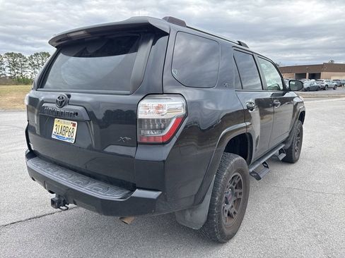 Used 2019 Toyota 4Runner SR5 image 9