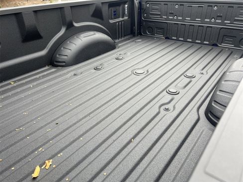 New 2026 Ford F250 XLT w/ XLT Premium Package image 24