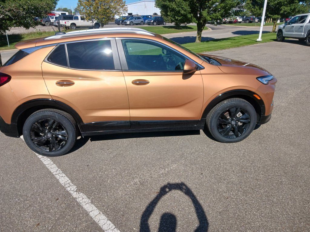 Used 2024 Buick Encore GX Sport Touring AWD/4WD image 8