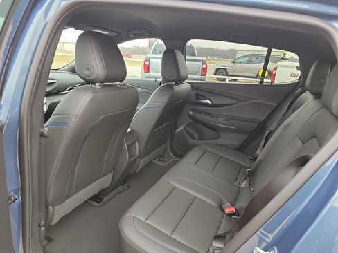 New 2026 Buick Envista Sport Touring w/ Convenience I Package FWD image 10