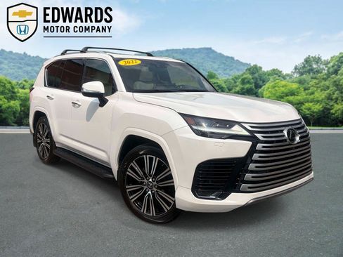 Used 2022 Lexus LX 600 4WD w/ Accessory Package (Z1) image 1
