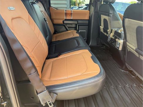 Used 2017 Ford F150 Limited image 25