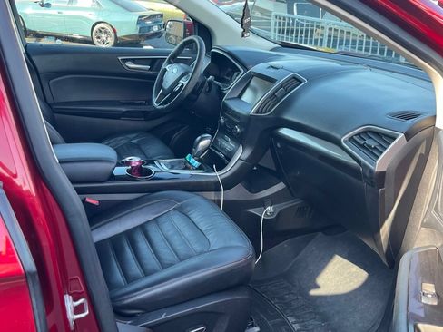 Used 2015 Ford Edge SEL w/ Equipment Group 201A FWD image 9